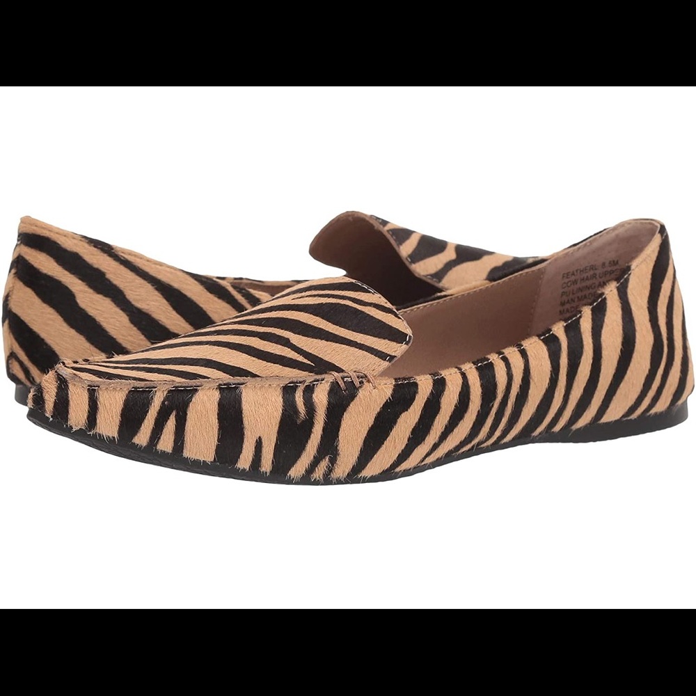 NWTIB Steve Madden Feather Flats Tiger Size 6.5